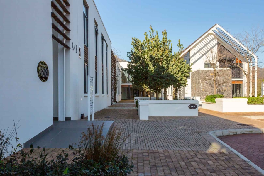 To Let commercial Property for Rent in Val De Vie Estate Western Cape